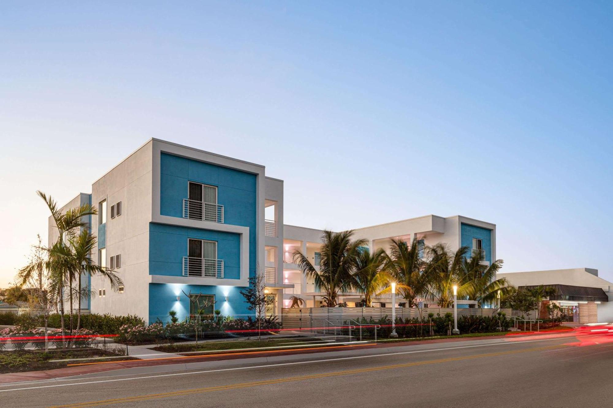 Sea Glass Beach Place, Trademark Collection By Wyndham Lauderdale-by-the-Sea Exterior foto
